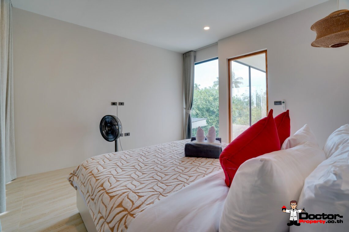 New 4 Bedroom Pool Villa with Partial Sea View in Bang Rak, Koh Samui – For Sale